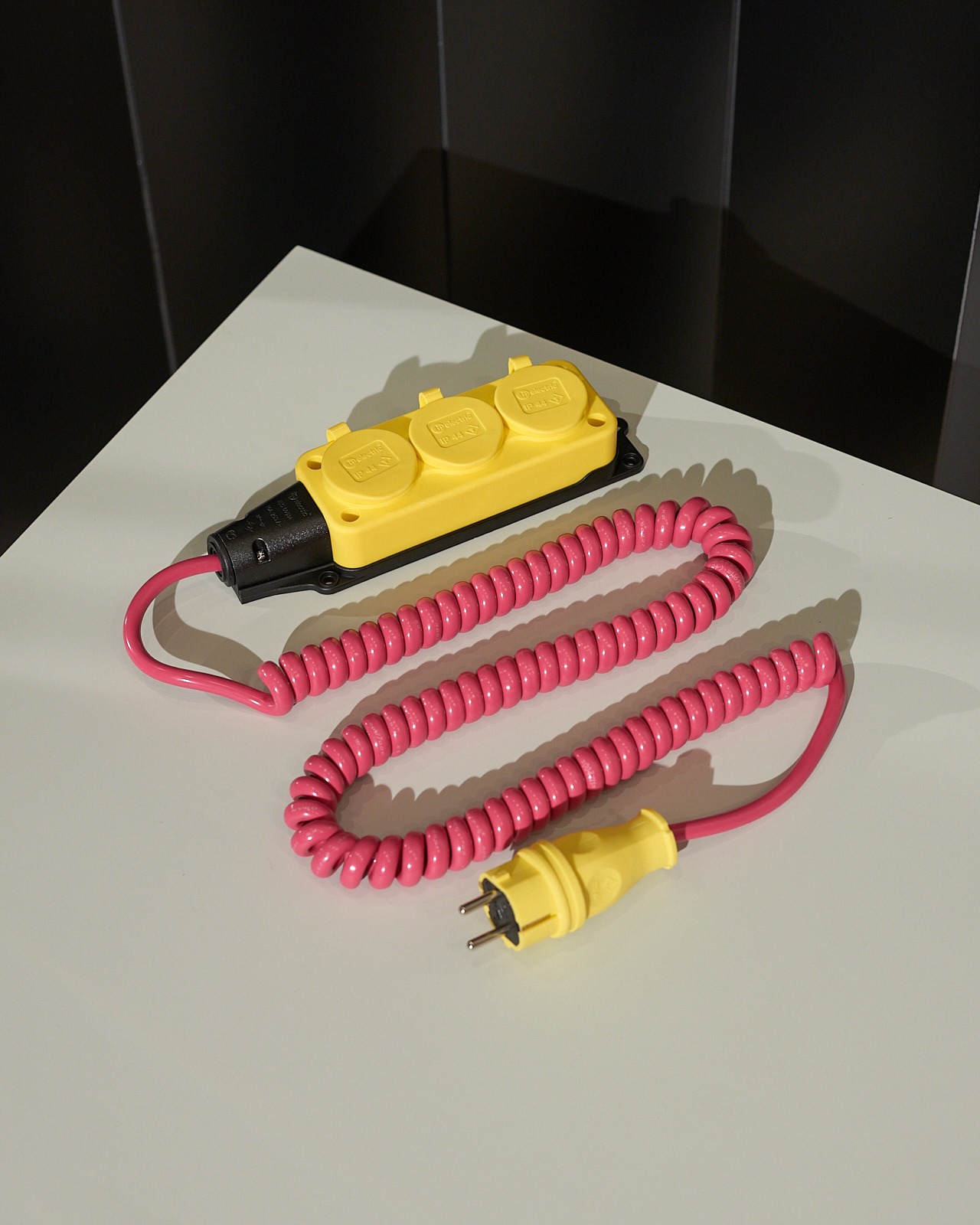 3C Multi Plug - Yellow Pink