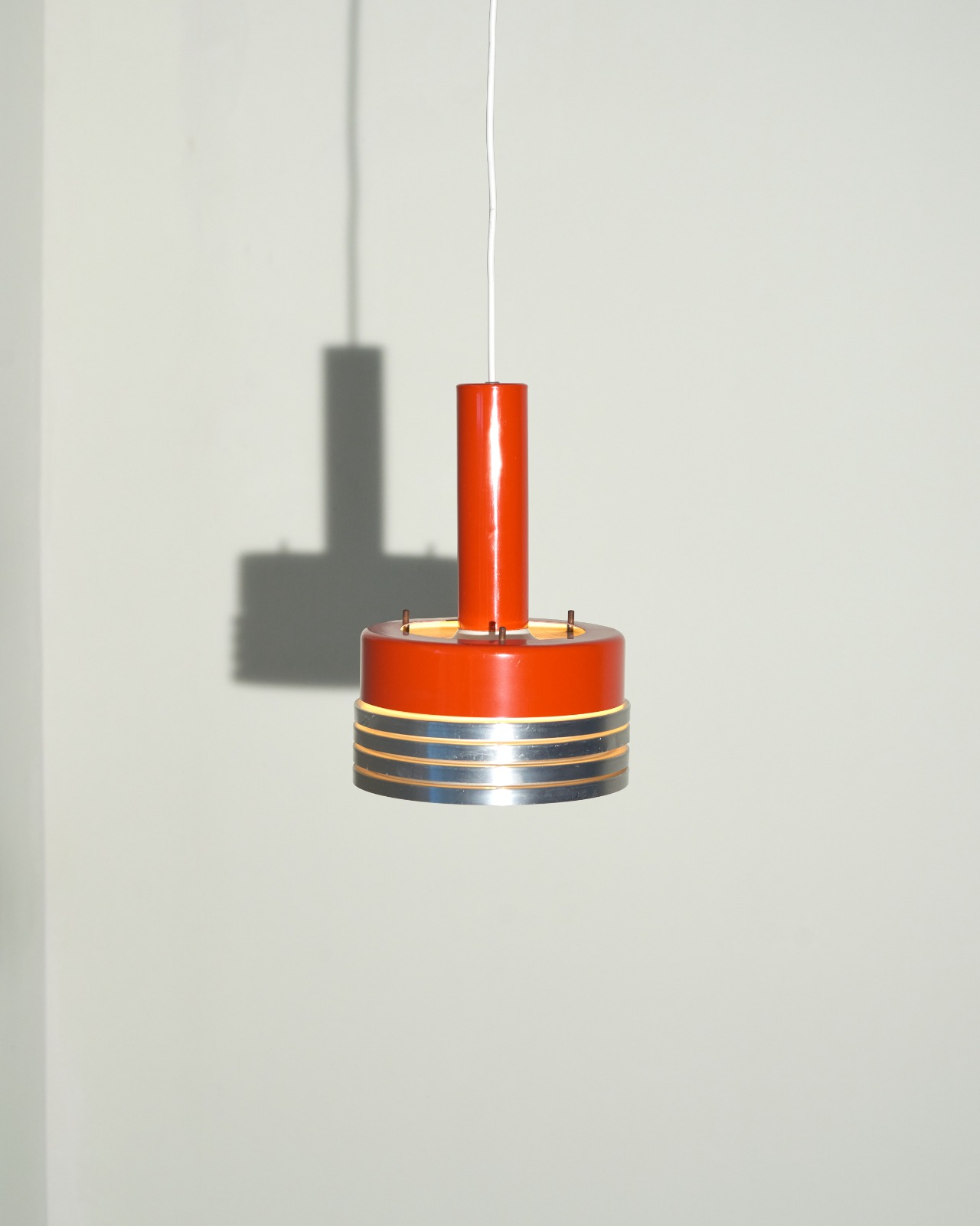 VEB metal pusher hall Pendant Lamp (red)